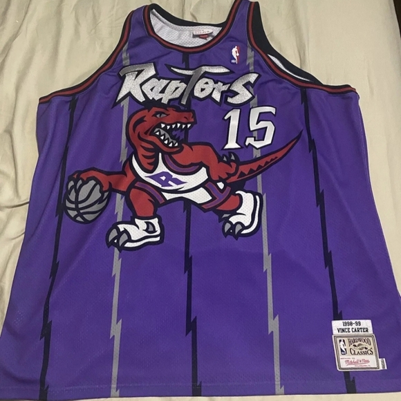 Toronto Raptors Jersey - Picture 1 of 3